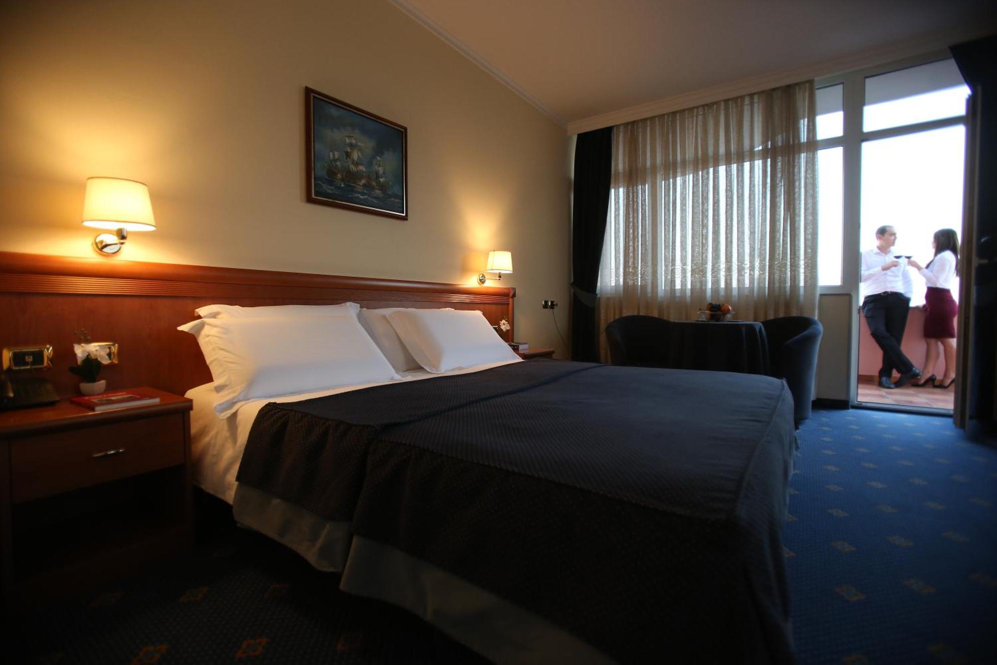 Hotel Continental Vore Bilik gambar