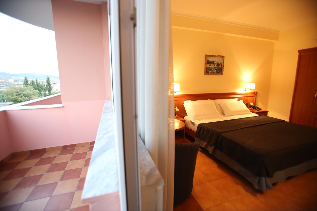 Hotel Continental Vore Luaran gambar
