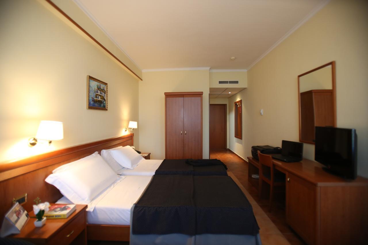 Hotel Continental Vore Luaran gambar